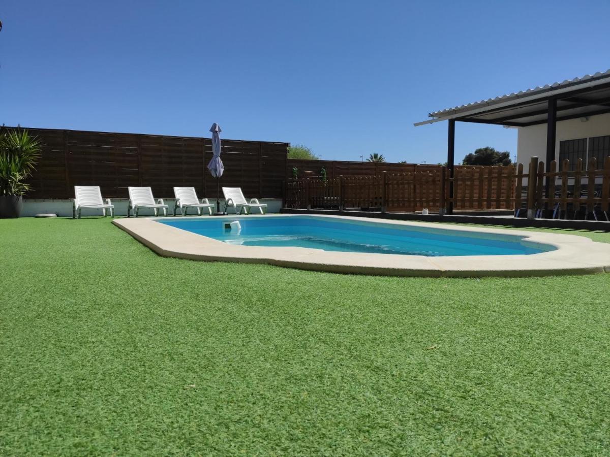 Chalet En El Aljarafe A 15 Min De Sevilla Экстерьер фото
